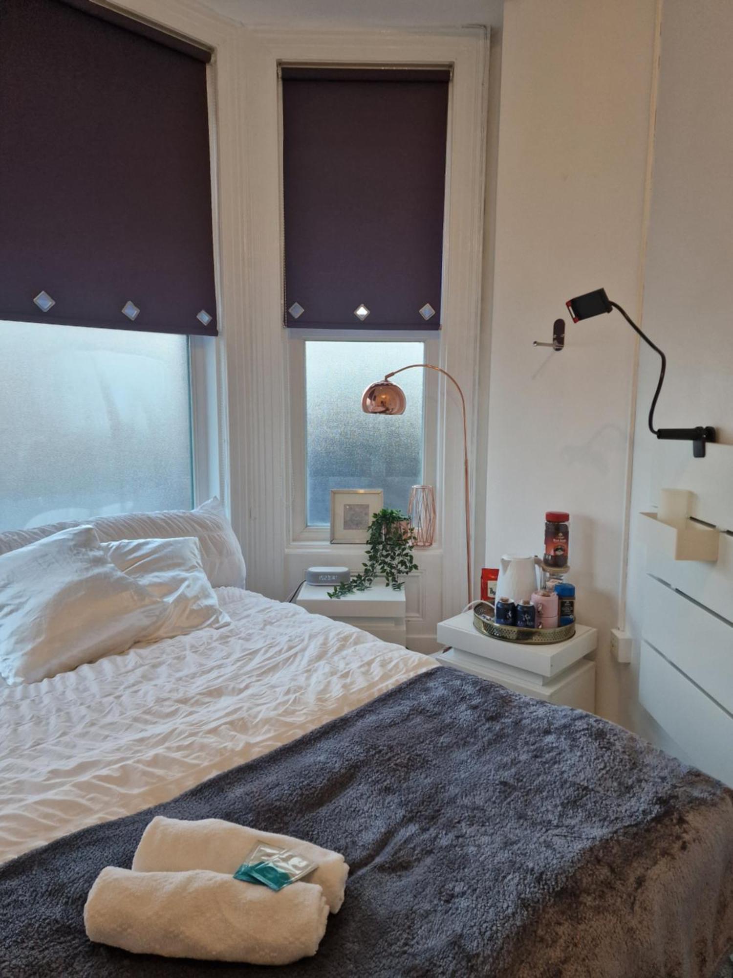 Aunty Katie'S House, Ni Tourist Board Certified & Located On The Main Oldpark Road To Belfast, With Free Continental Breakfast & Free Ultra Fast Sky Internet, Free Sky Sports & Free Sky Cinema, Self-Check In After 10Pm Gmt Hostel Exterior photo